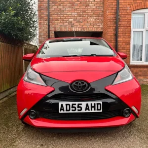 2015 Toyota Aygo 1.0L Manual 5-door hatchback