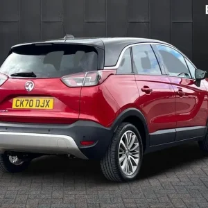 2020 Vauxhall Crossland X 1.2 T Griffin 5-door hatchback - Image 2