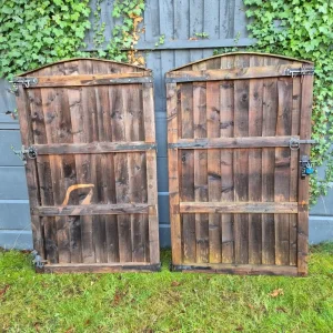 2 Garden Gates with all locks and hinges - Image 2