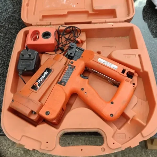 Paslode 2nd fix nail gun