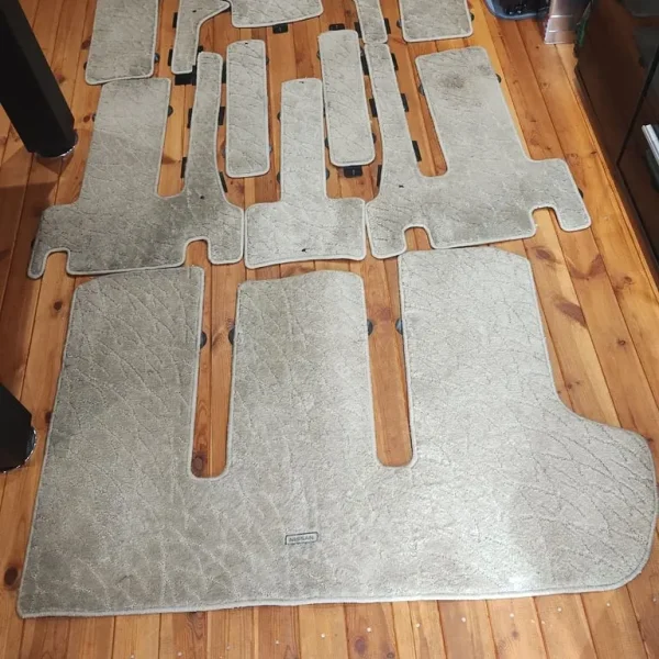 Nissan Elgrand Rear Carpets