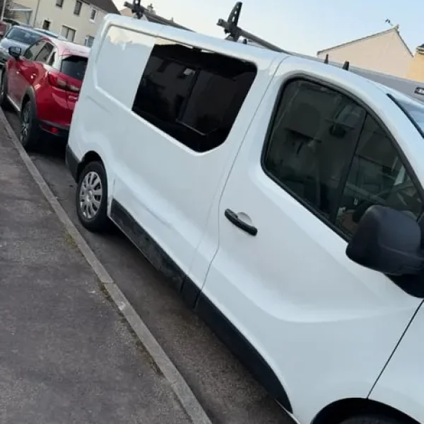 Renault TRAFIC Panel Van 2015 Manual 1598cc