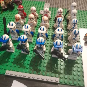 Lego clone army