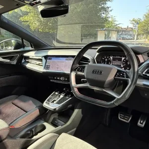 2023 Audi Q4 e-tron 50 Edition 1 Estate 5dr Electric - Image 6