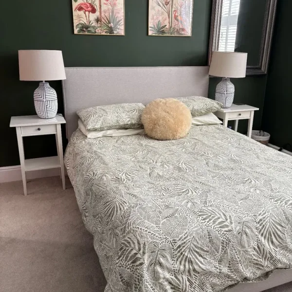 King size upholstered bed