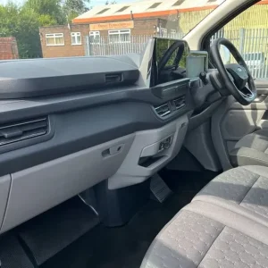 Ford E Transit Custom 320 65kWh Limited Panel Van 5dr Electric Auto - Image 8