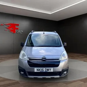 2016 Citroen Berlingo 1.6 BlueHDi XTR Multispace MPV - Image 2