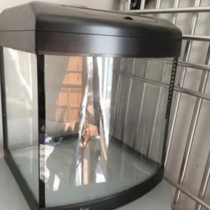 Fish tank - Image 5