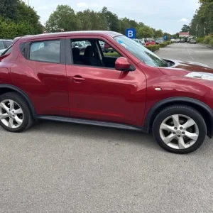 2011 Nissan Juke 1.5 dCi Acenta 5-door hatchback - Image 2