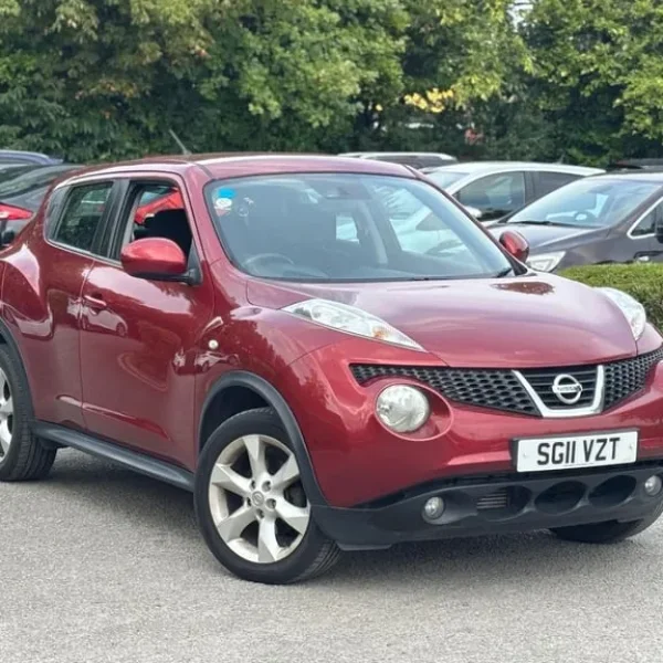 2011 Nissan Juke 1.5 dCi Acenta 5-door hatchback