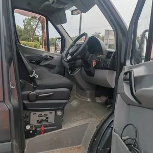Mercedes-Benz Sprinter 2143 2014 Manual Recovery Truck - Image 3