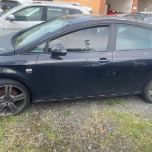 Seat Leon Hatchback 2011 Manual 1197cc 5-door - Image 3