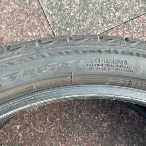 Car tyre BRIDGESTONE TURANZA RUN FLAT TYRE 255/35R19 96Y - Image 2