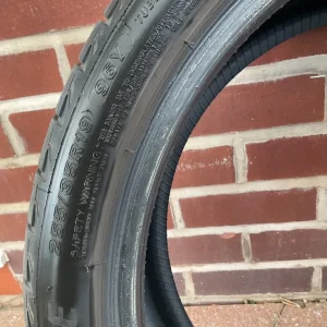 Car tyre BRIDGESTONE TURANZA RUN FLAT TYRE 255/35R19 96Y - Image 6