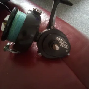 Fishing reel