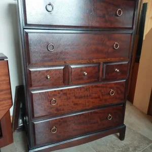 Stag Tallboy Chest With 7 Drawers In Beautiful Condition - Image 3