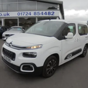 Citroen Berlingo 1.5 BlueHDi 100 Feel M 5dr Diesel - Image 2