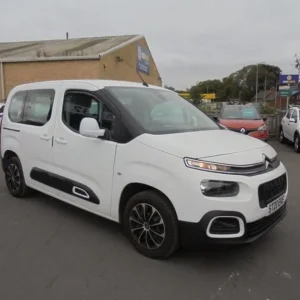 Citroen Berlingo 1.5 BlueHDi 100 Feel M 5dr Diesel - Image 5