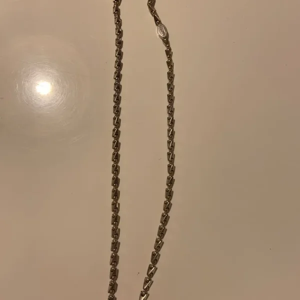 18ct white gold chain