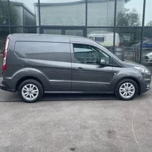 2021 Ford Transit Connect 1.5 EcoBlue Limited 5-door Panel Van - Image 5