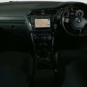 2017 Volkswagen Tiguan 2.0 TDI Diesel SUV - Image 3