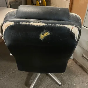 Swivel chair - Image 2