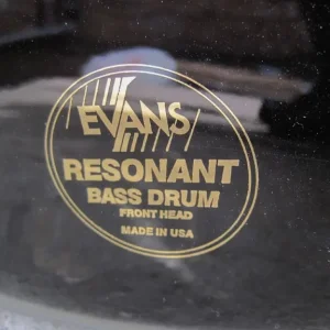 1 x 20 EVANS CLASSIC & 1 x 22 EVANS BASS DRUM HEADS GLOSS BLACK - Image 8