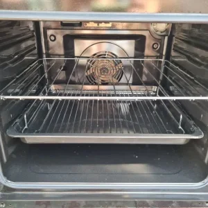 Zanussi freestanding electric cooker stainless steel 60cm wide - Image 7