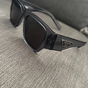 Men’s PRADA sunglasses