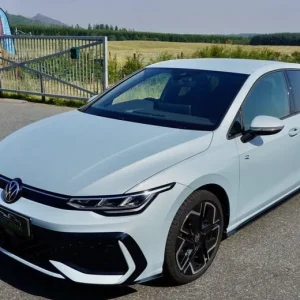 VOLKSWAGEN GOLF 1.5 TSI R-Line 2024 - Image 6