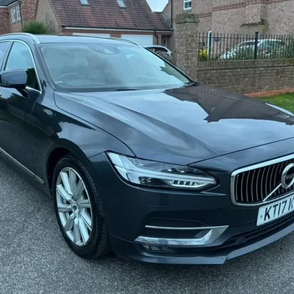 2017 Volvo V90 2.0 D4 Inscription Auto Estate