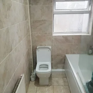 Master Double Room Available – East Ham E63HS - Image 4