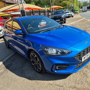 2019 Ford Focus ST-LINE X Hatchback Petrol Manual - Image 3