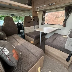 2014 Swift Escape 696 6-Berth Family Motorhome - Image 5