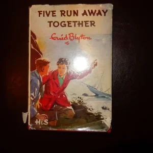ENID BLYTON FIVE RUN AWAY TOGETHER 1955