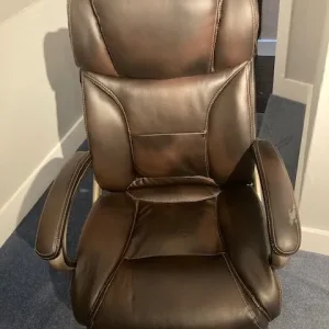 Swivel Armchair For Home Or Office - Image 4