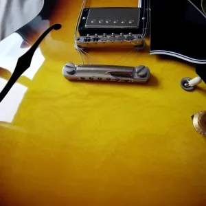 2008 reissue of 1958 Gibson ES 335 Fat neck - Image 4