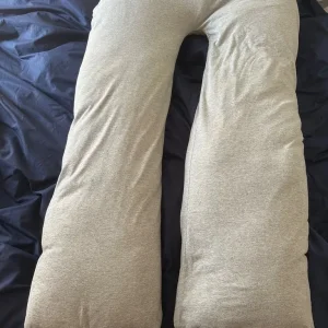 Kally sleep pregnancy pillow