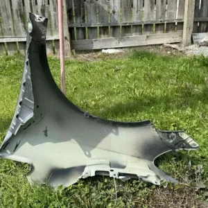 Golf Plus drivers side front wing - Image 5