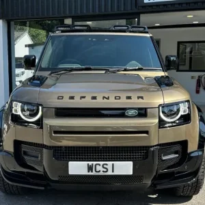 Land Rover Defender 3.0 D250 MHEV S Hard Top SUV 3dr Diesel Auto 4WD SWB Euro 6 (s/s) (250 ps) D... - Image 3