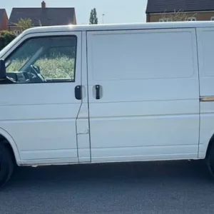 2003 Volkswagen Transporter T4 2.5TDi 888 Special White X Pack SWB Van - Image 4