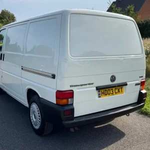 2003 Volkswagen Transporter T4 2.5TDi 888 Special White X Pack SWB Van - Image 6
