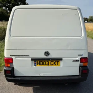 2003 Volkswagen Transporter T4 2.5TDi 888 Special White X Pack SWB Van - Image 7