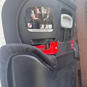 Joie 15-36kg car seat - Image 2