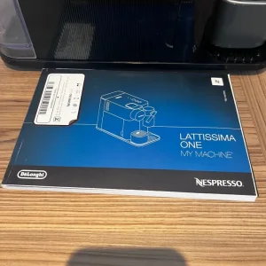 Nespresso De Longhi EN-500 coffee machine - Image 3