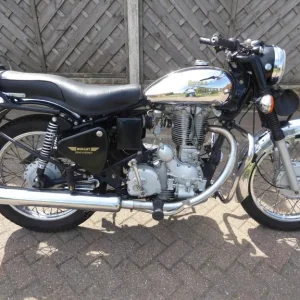 Royal Enfield Bullet 350 05 Reg Low Mileage - Image 2