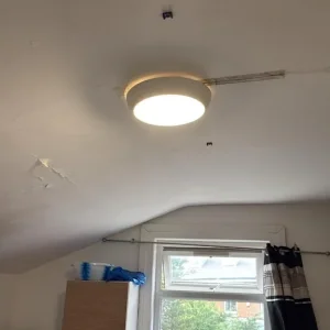 Studio flat in sudbury hill - Image 2