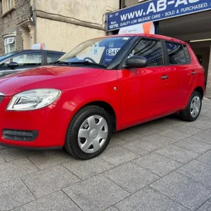 SKODA FABIA 1.2 HTP 6V 2009 - Image 3
