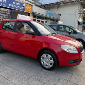 SKODA FABIA 1.2 HTP 6V 2009