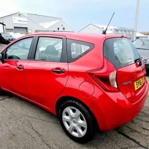 2016 Nissan Note 1.2 Visia 5-door Red MPV Manual - Image 3